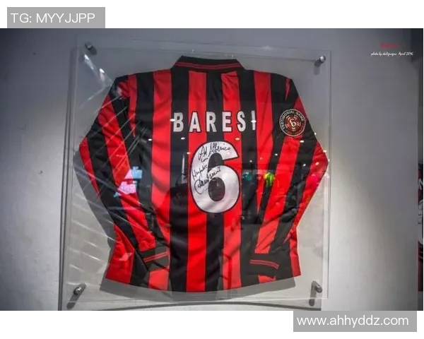 创意设计足球裤的艺术之旅探索时尚与运动的完美结合 创意设计足球裤的艺术之旅探索时尚与运动的完美结合