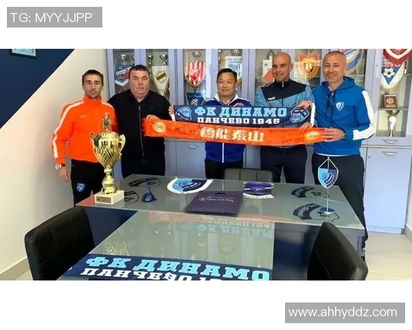 足球退役之后的生活转型与新目标探索之路